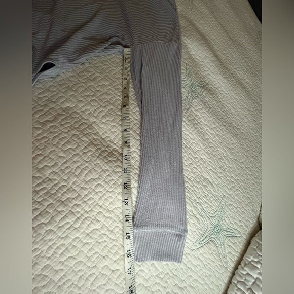 Gilly Hicks Longsleeve Sleep Tee - Picture 6 of 6